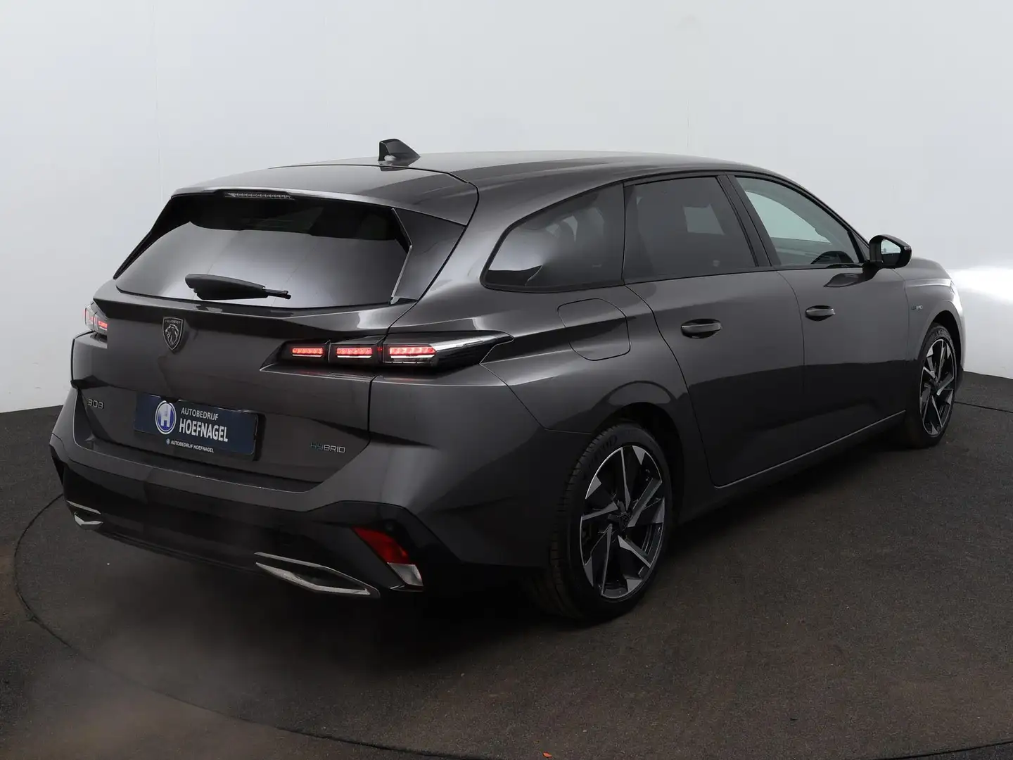 Peugeot 308 SW 1.6 Plug-in Hybrid 180 Allure Automaat | Virtua Grijs - 2