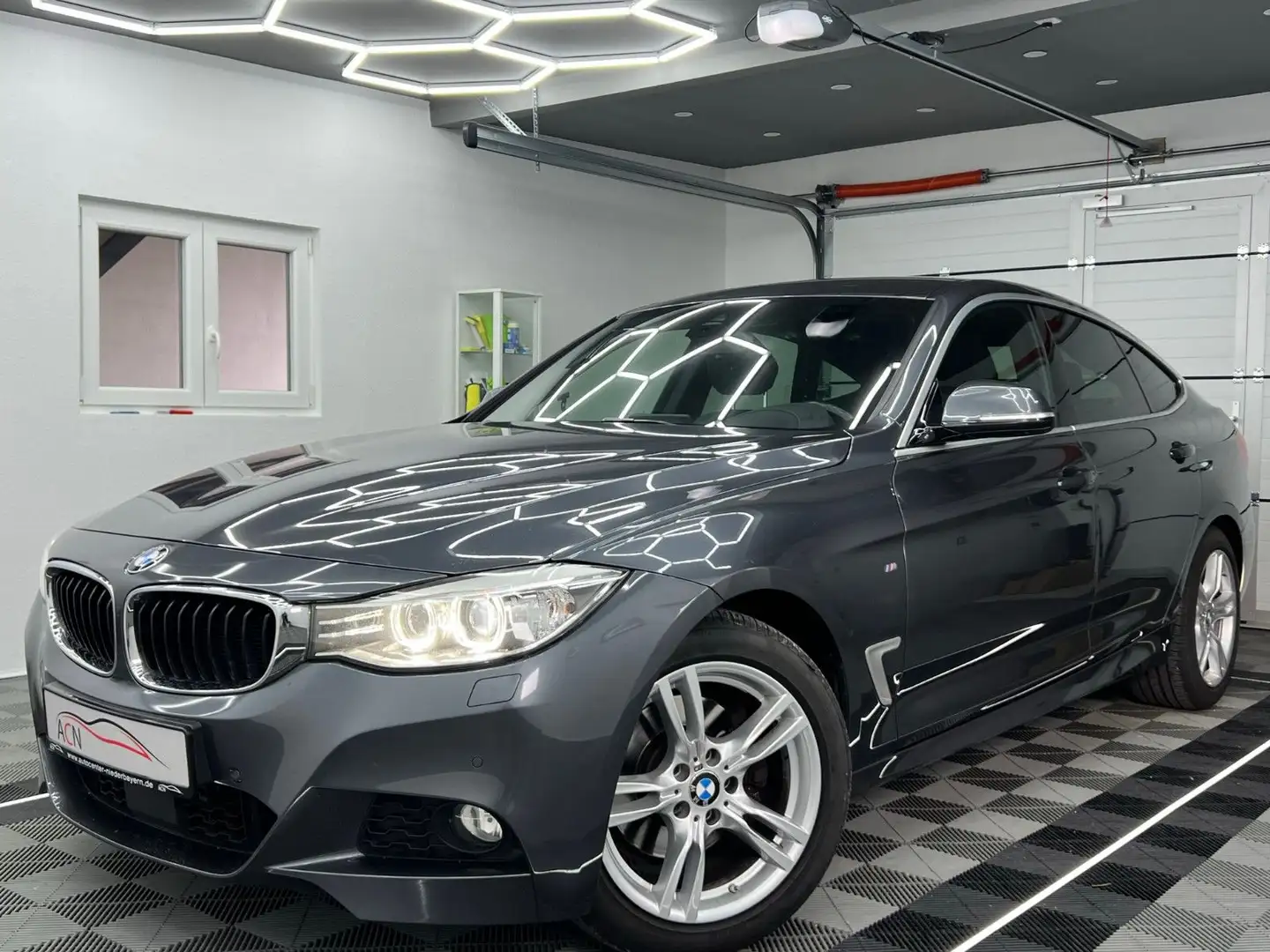 BMW 330 330d GT xDrive M-SPORT/DAB/HuD/NAVI PROF./ACC Grau - 1
