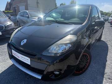 Clio 1.2i Authentique airco 12 Maanden waarborg