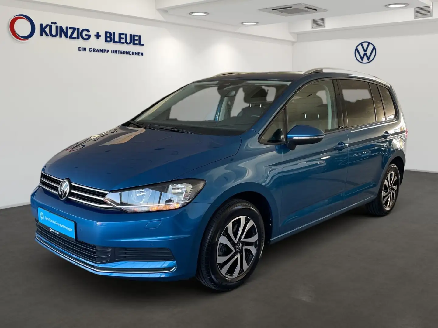 Volkswagen Touran Active 2,0 TDi DSG NAV*AHK*Digi Cock Blau - 2