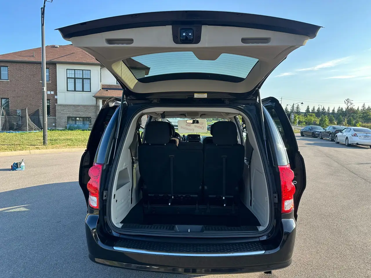 Dodge Grand Caravan снимка Dodge Grand Caravan
