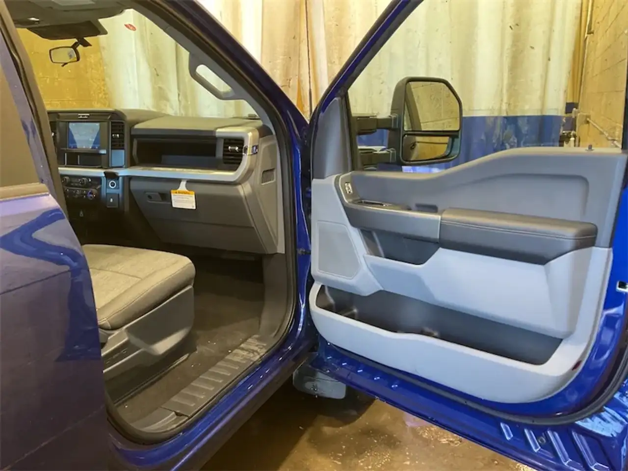 Ford F 350 снимка Ford F 350
