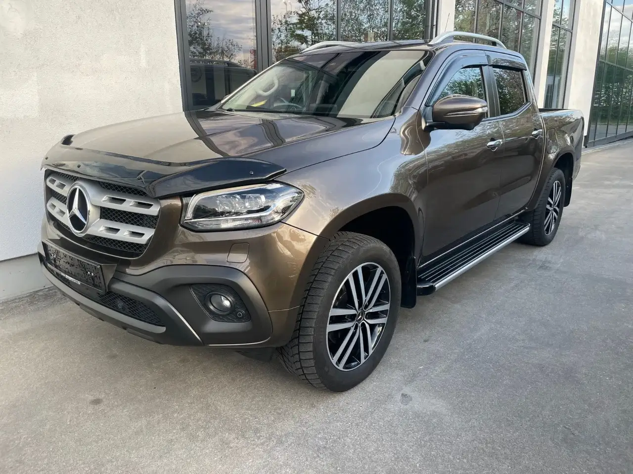 Mercedes-Benz X 250