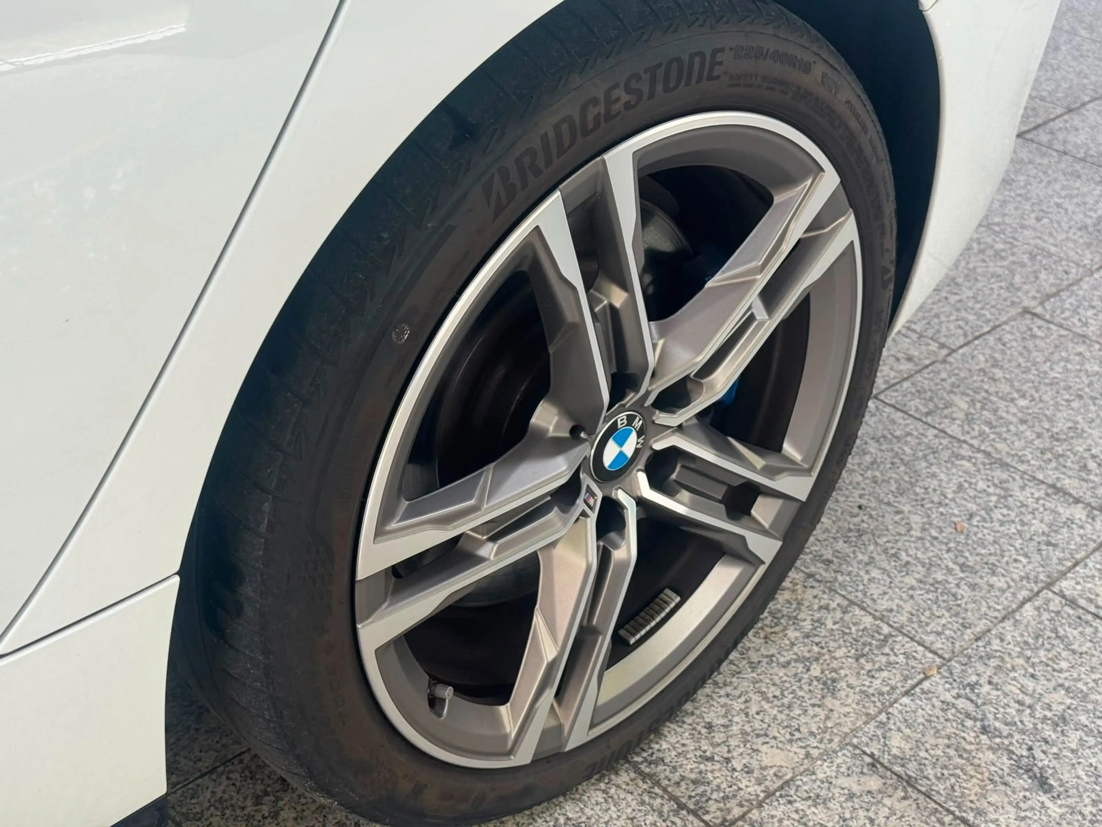 BMW 135 i xDrive*Shadowline*Sportsitze*Performance — photo 18