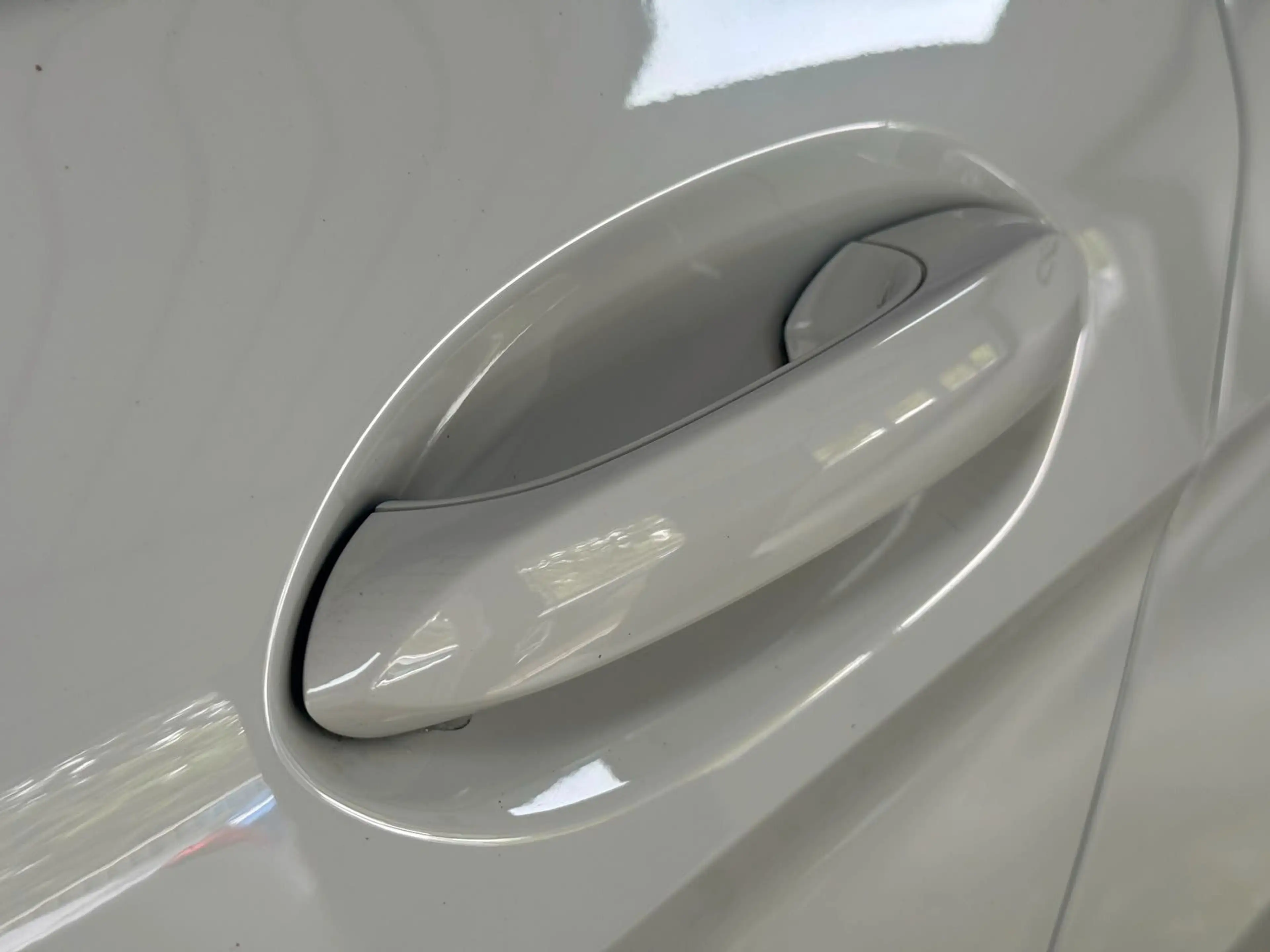 BMW 135 i xDrive*Shadowline*Sportsitze*Performance — photo 23