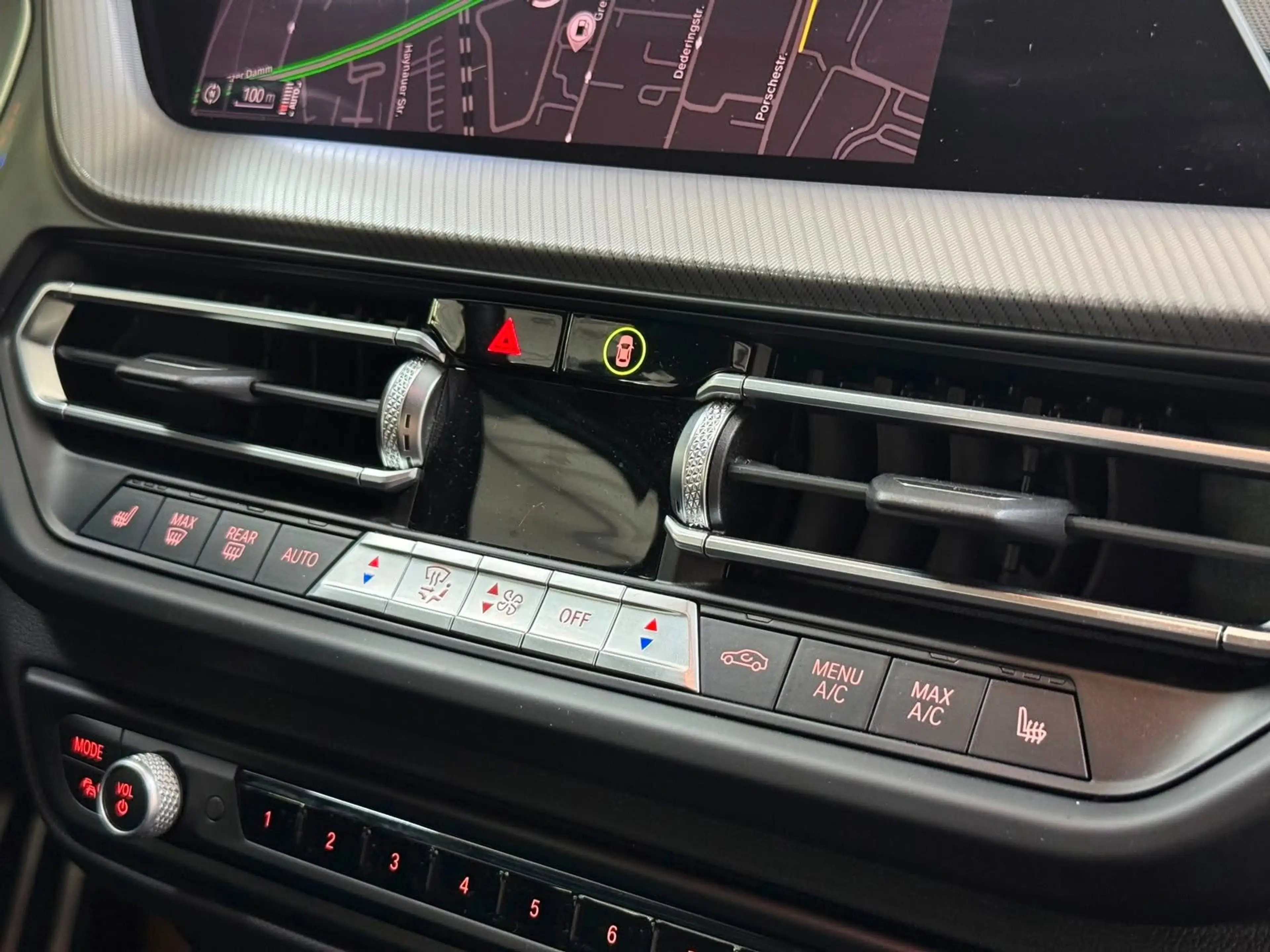 BMW 135 i xDrive*Shadowline*Sportsitze*Performance — photo 37