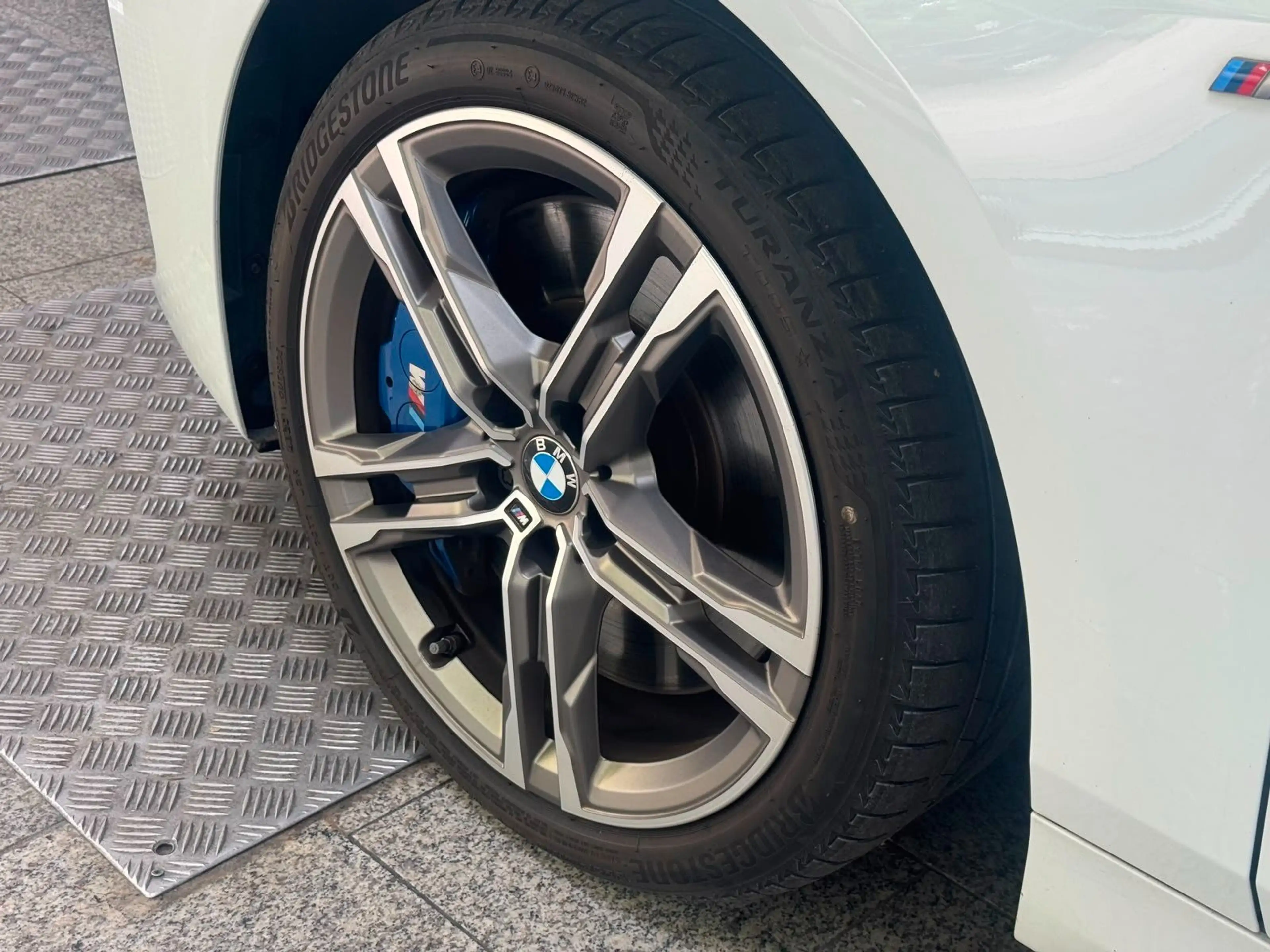 BMW 135 i xDrive*Shadowline*Sportsitze*Performance — photo 19