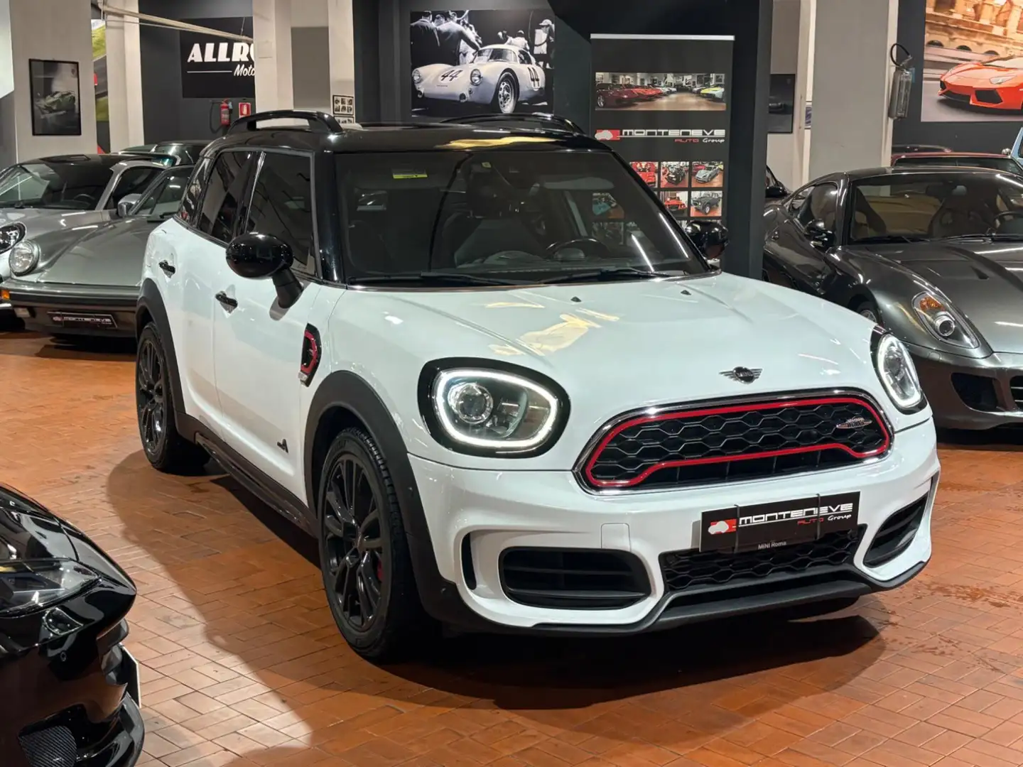 MINI John Cooper Works Countryman Bianco - 1