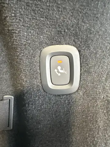 Volvo V90 view 9