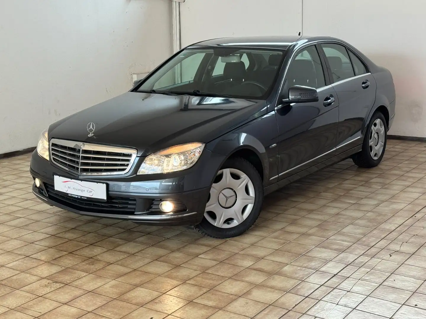 Mercedes-Benz C 180 CGI BlueEfficiency ELEGANCE Rentner Fahrze Gris - 1
