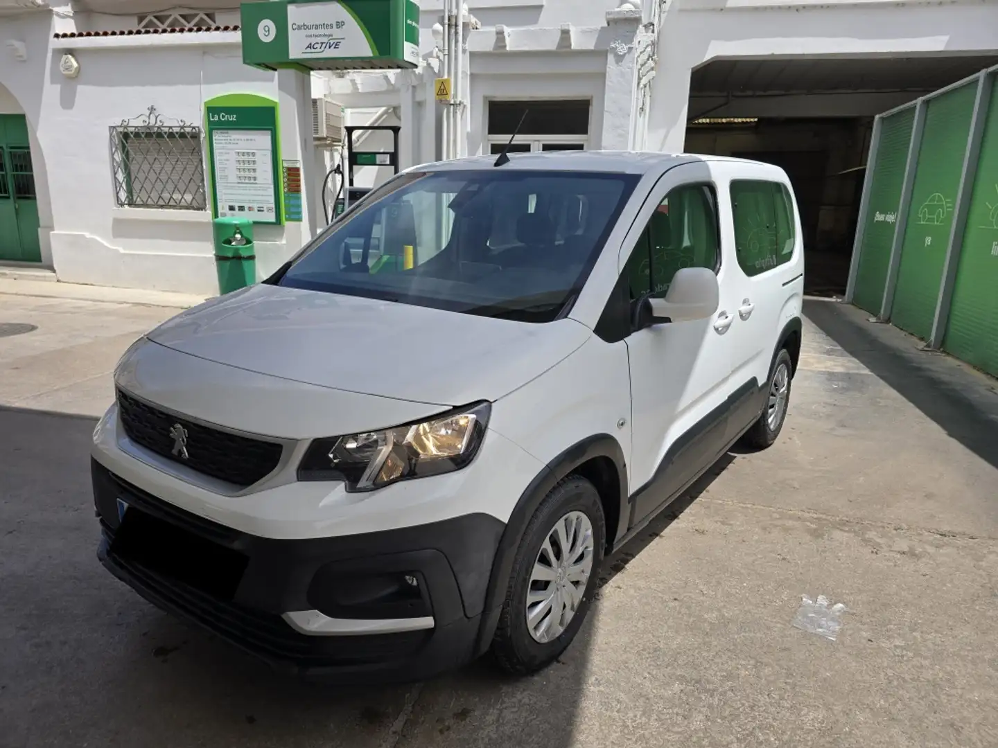 Peugeot Rifter 1.5BlueHDi S&S Long Active 100 Blanco - 1