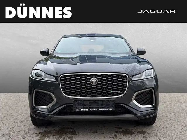Jaguar F-Pace view 8