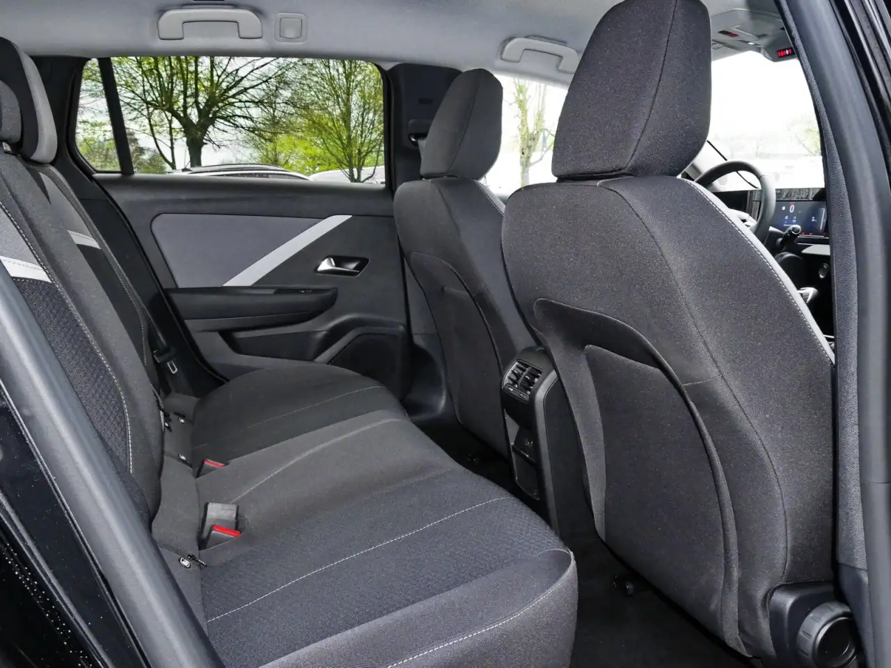Opel Astra L Edition ST Klima+Sitzhzg+Einparkhilfe Klima 8