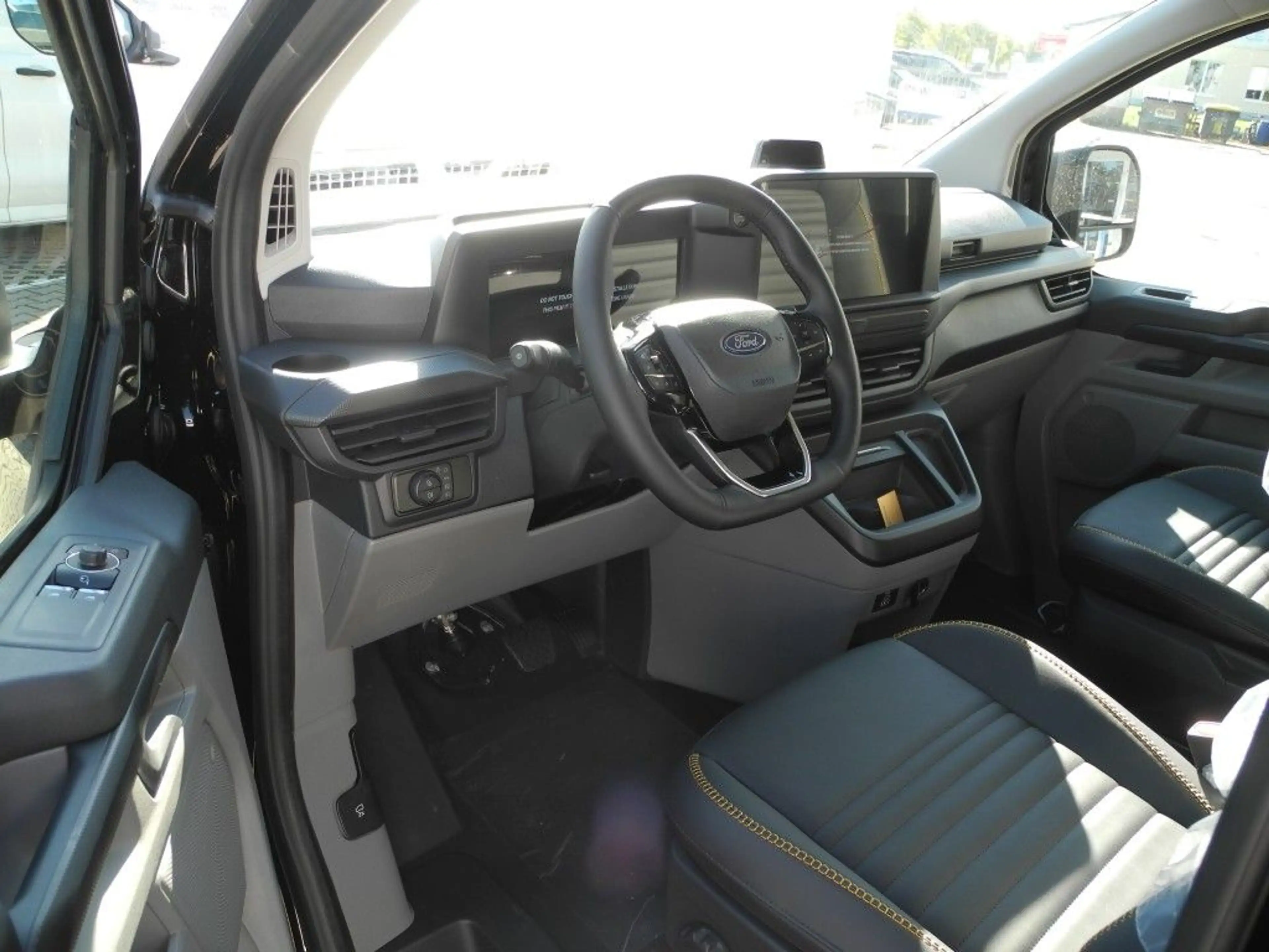 Ford Transit Custom Doka L1 4x4 Aut. Trail - Standh., Matix, AHK, Navi — photo 10