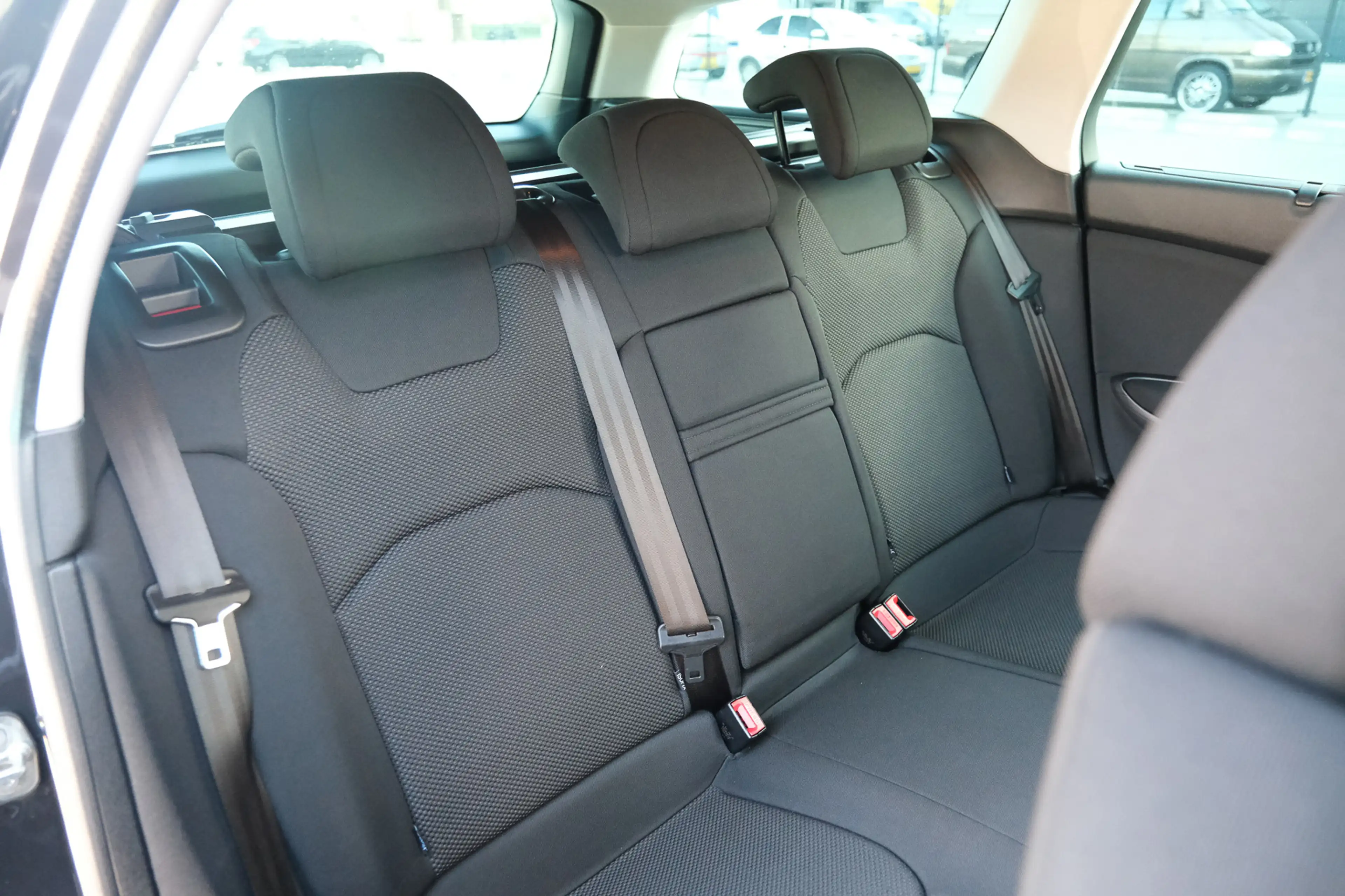 Citroen C5 Tourer 1.6 THP Collection — photo 27