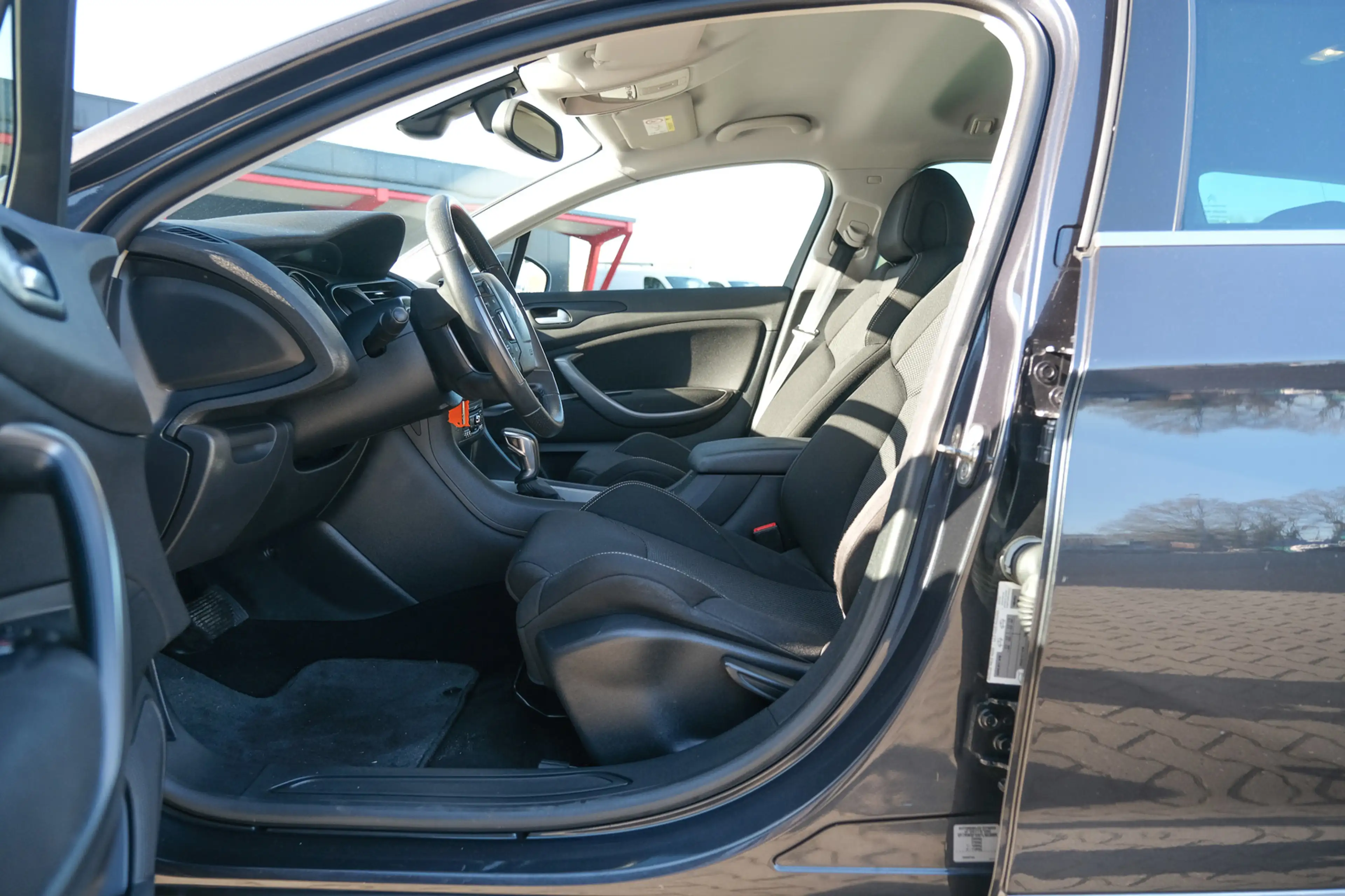 Citroen C5 Tourer 1.6 THP Collection — photo 21
