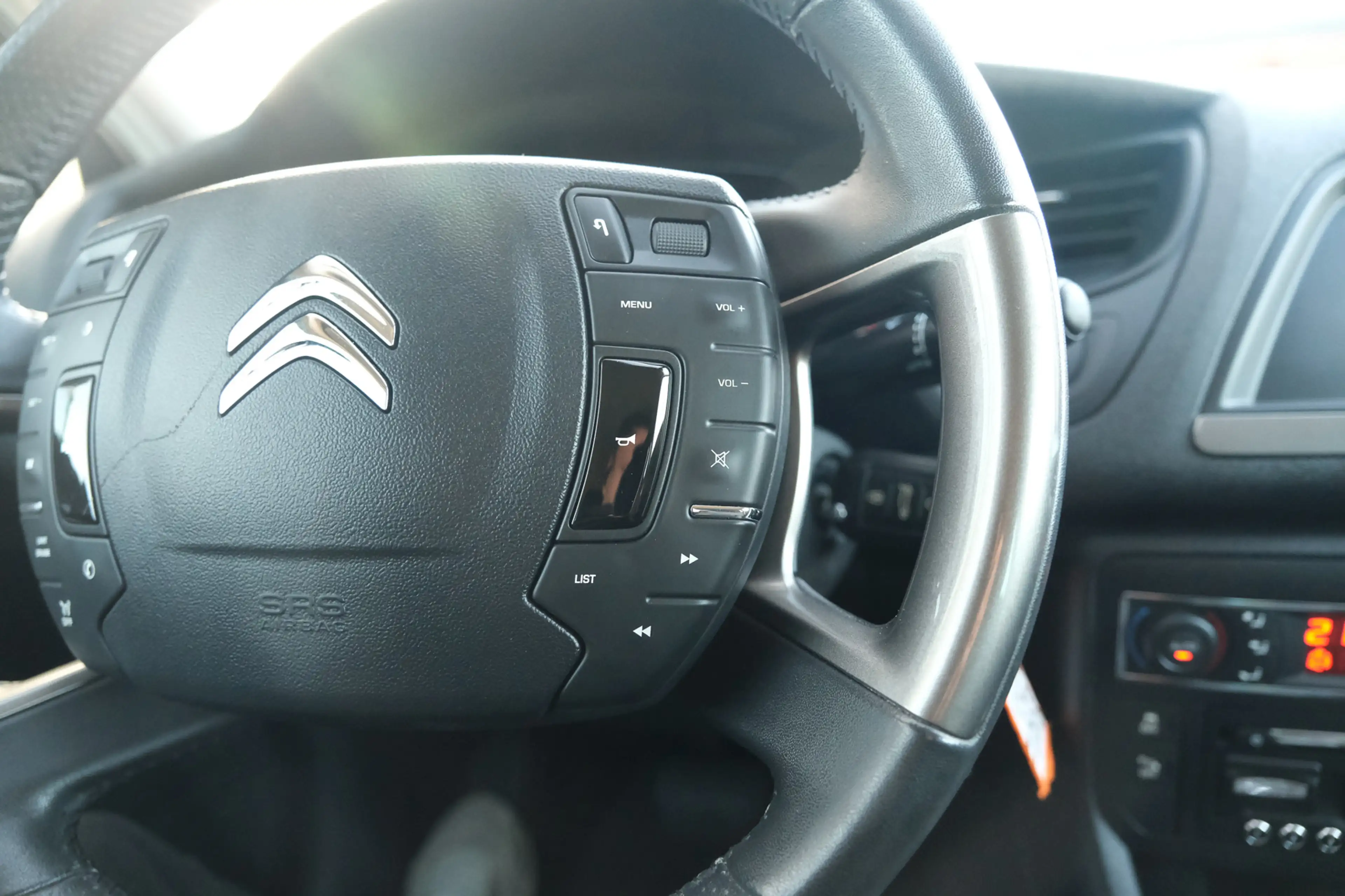 Citroen C5 Tourer 1.6 THP Collection — photo 13