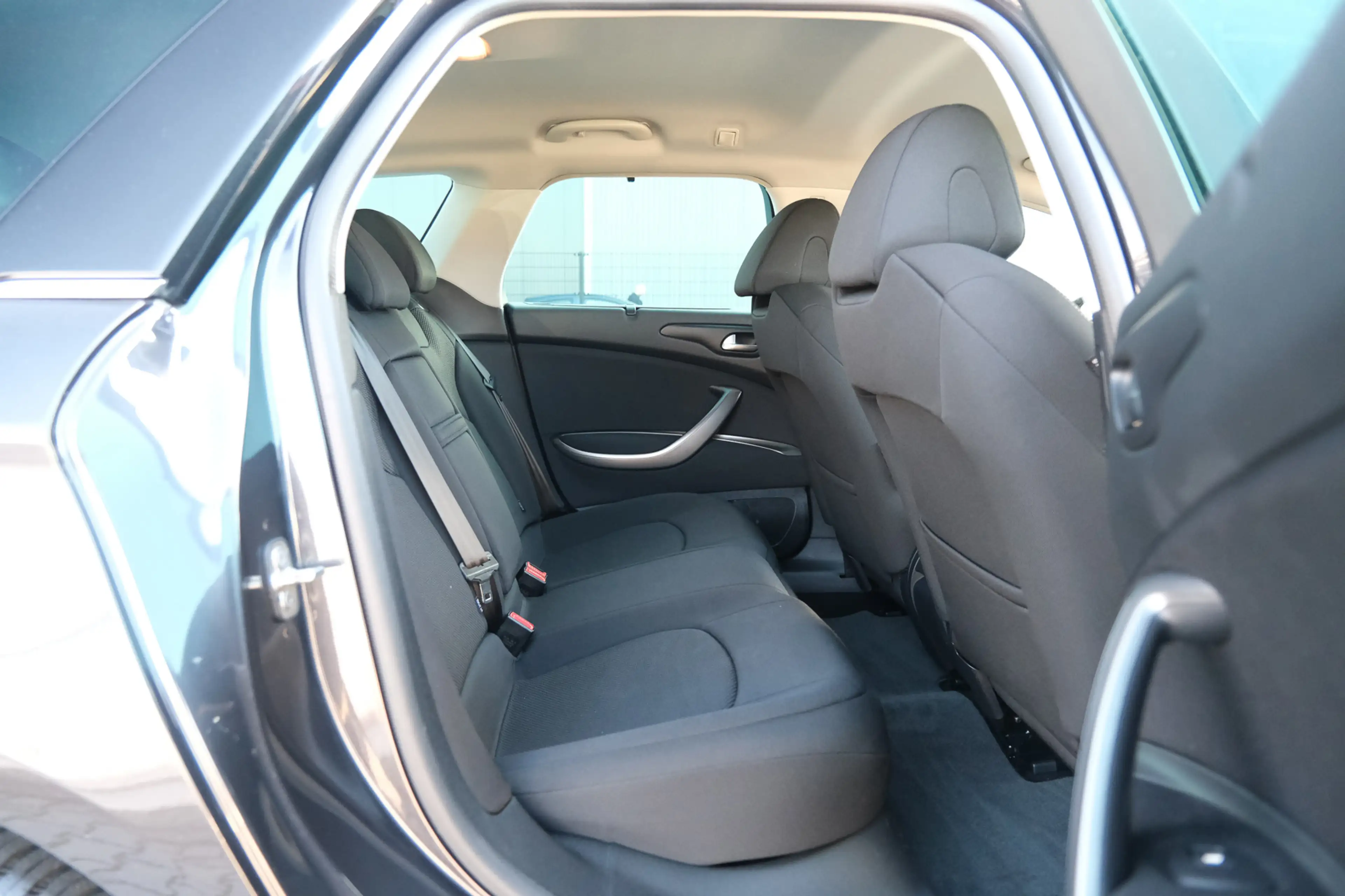 Citroen C5 Tourer 1.6 THP Collection — photo 25