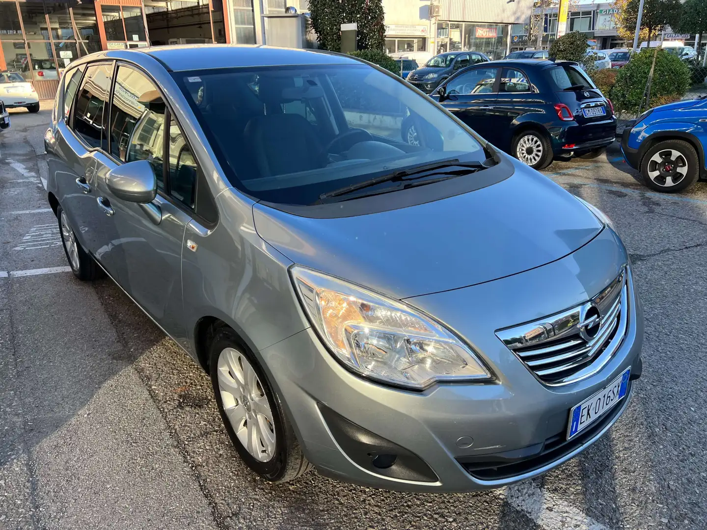 Opel Meriva 1.7 cdti Cosmo 100cv automatik,CLIMA,PORTA BICI,VE Сірий - 2