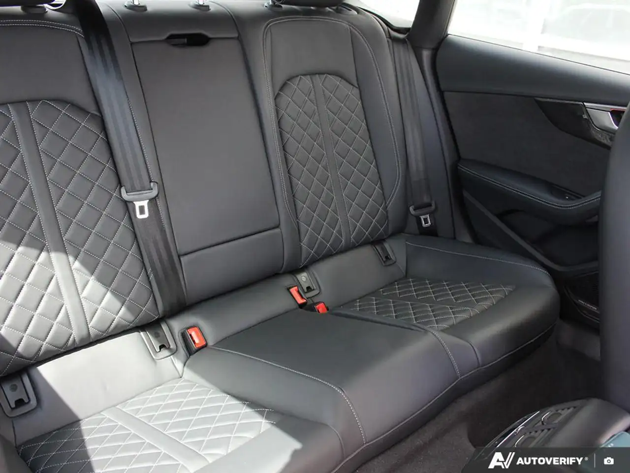 Audi S5 снимка Audi S5