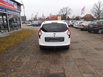 Bild 8 Dacia Lodgy TCe 115 Laureate