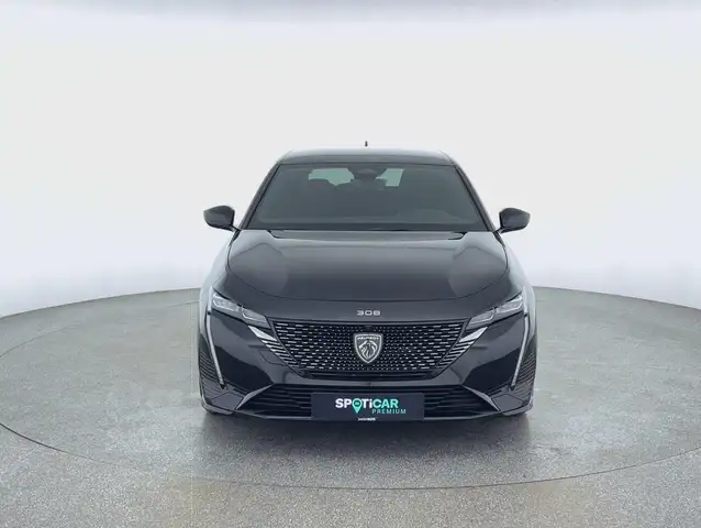Peugeot 308 view 2