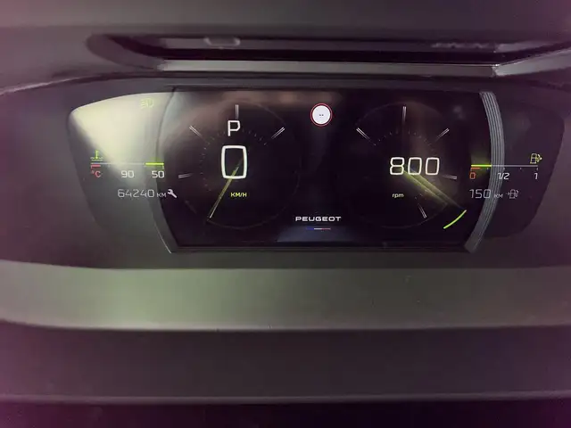 Peugeot 308 view 11