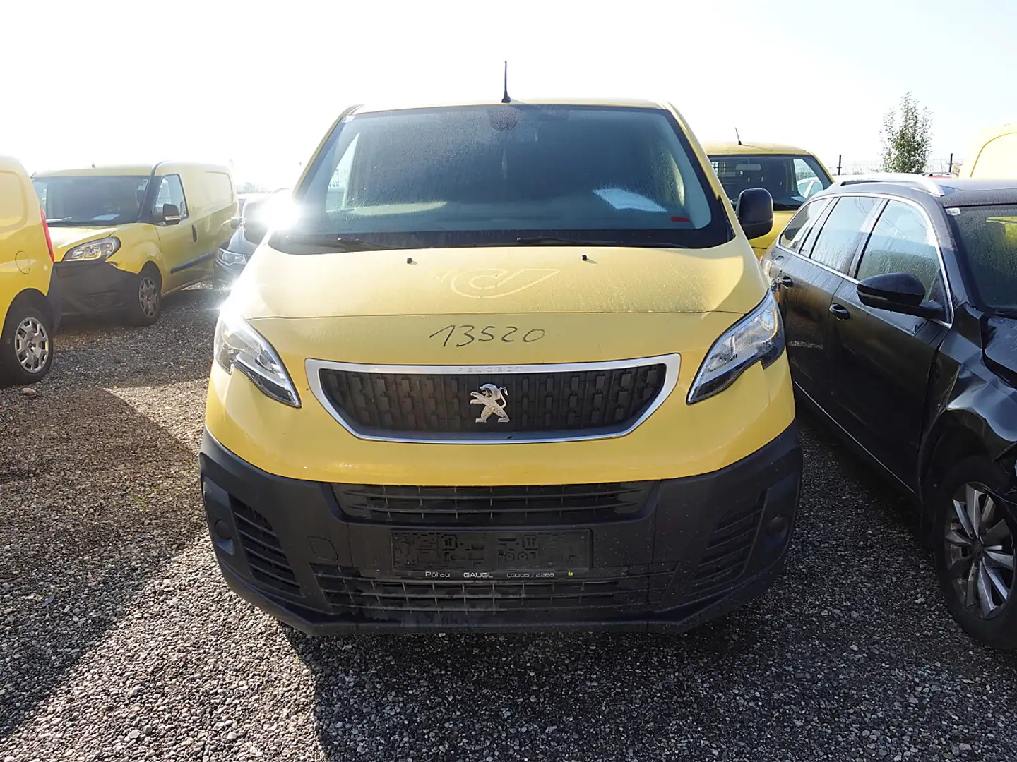 Peugeot Expert Gelb - 2