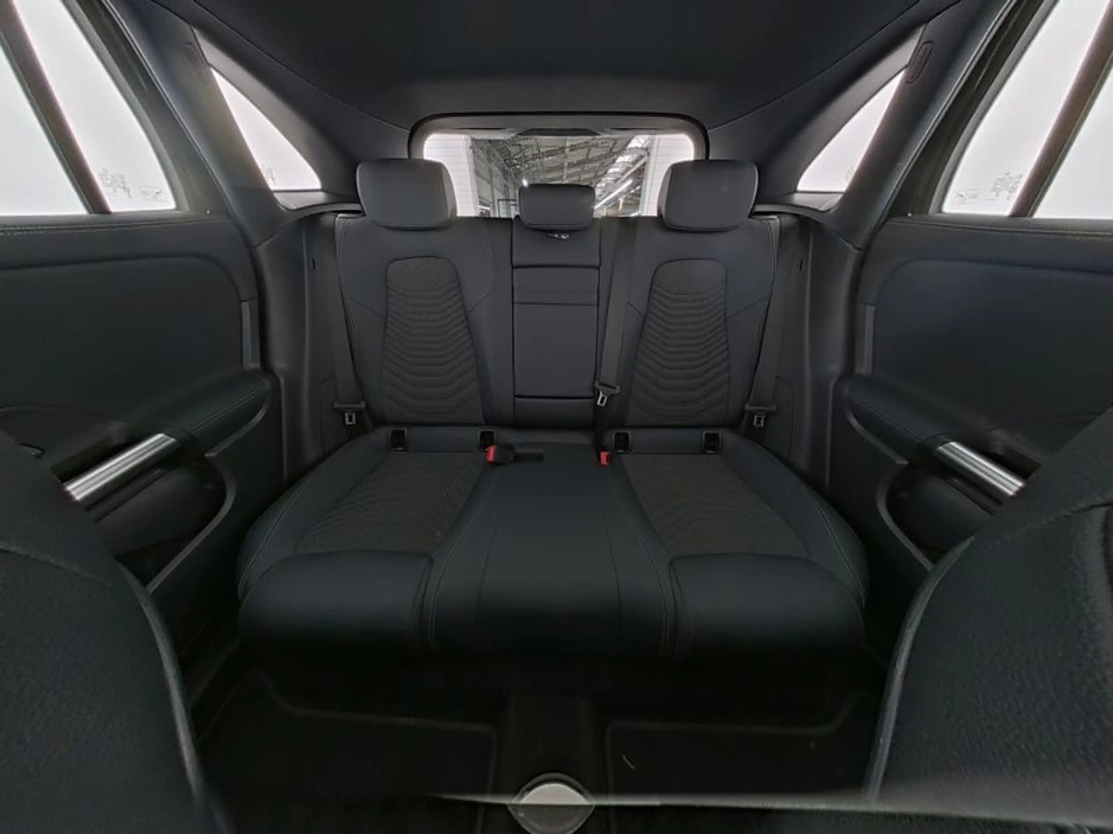 Mercedes-Benz EQA 250 + , — photo 10