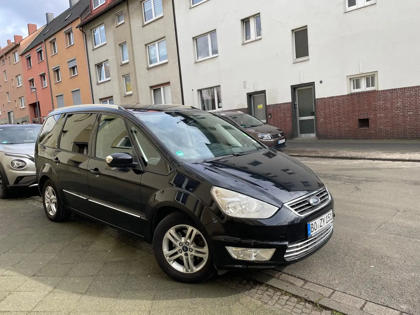 Ford Galaxy Galaxy Diesel 2.0 TDCi DPF Champions Edition Schwarz - 1