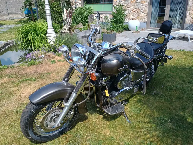 Kawasaki Vulcan 900 - foto 3