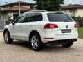 Volkswagen Touareg 3.0 TDI Executive 204cv 4Motion | STORICOTAGLIANDI Bianco - thumbnail 2
