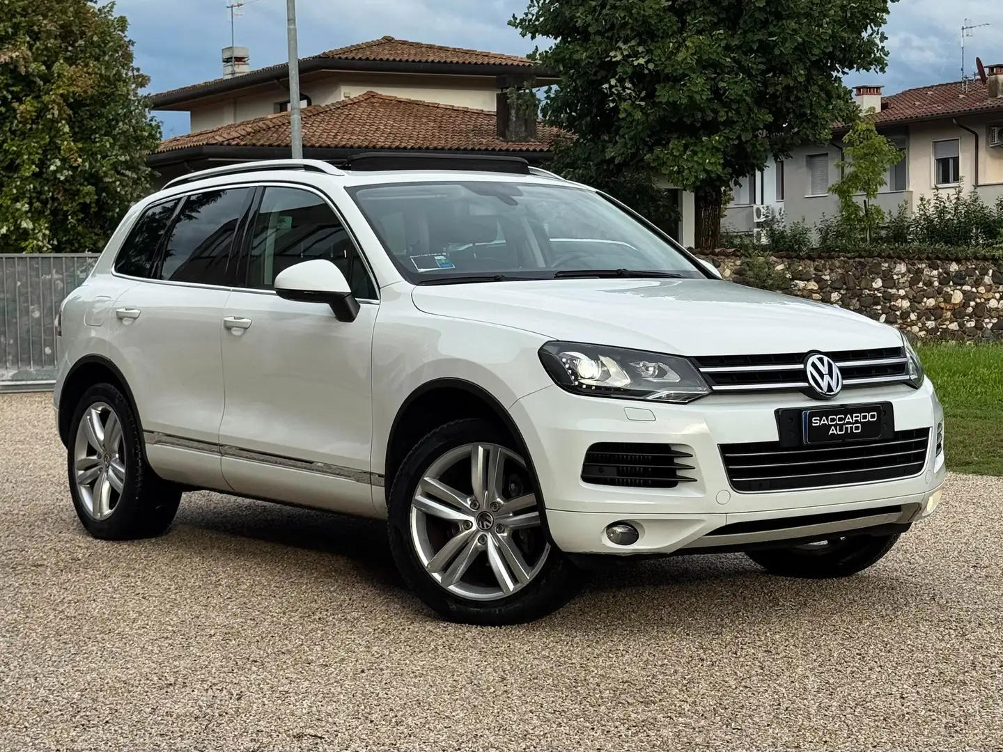 Volkswagen Touareg 3.0 TDI Executive 204cv 4Motion | STORICOTAGLIANDI Bianco - 1