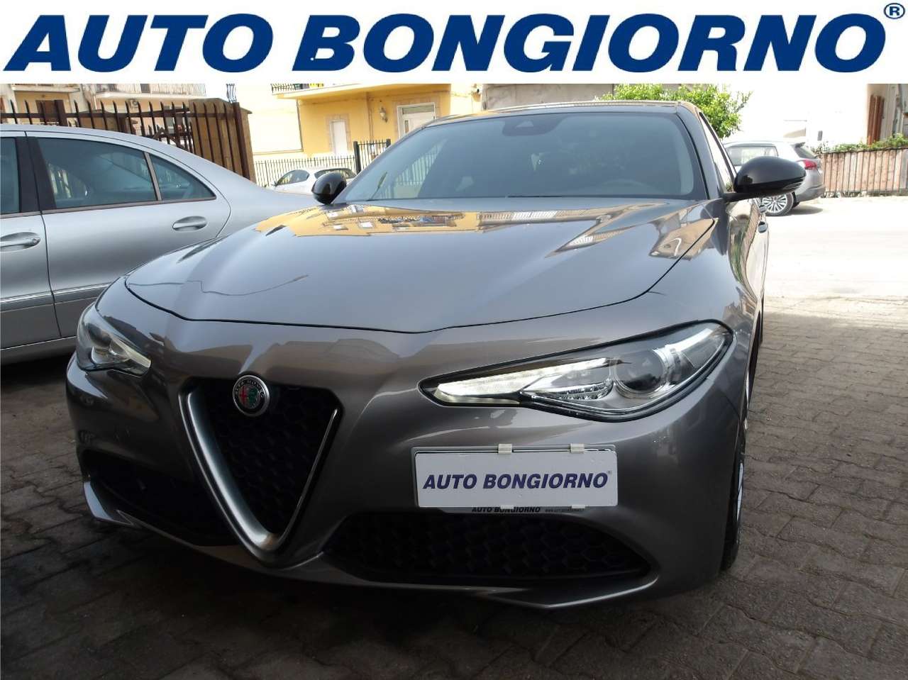 Alfa Romeo Giulia 2.2 t Super 150cv