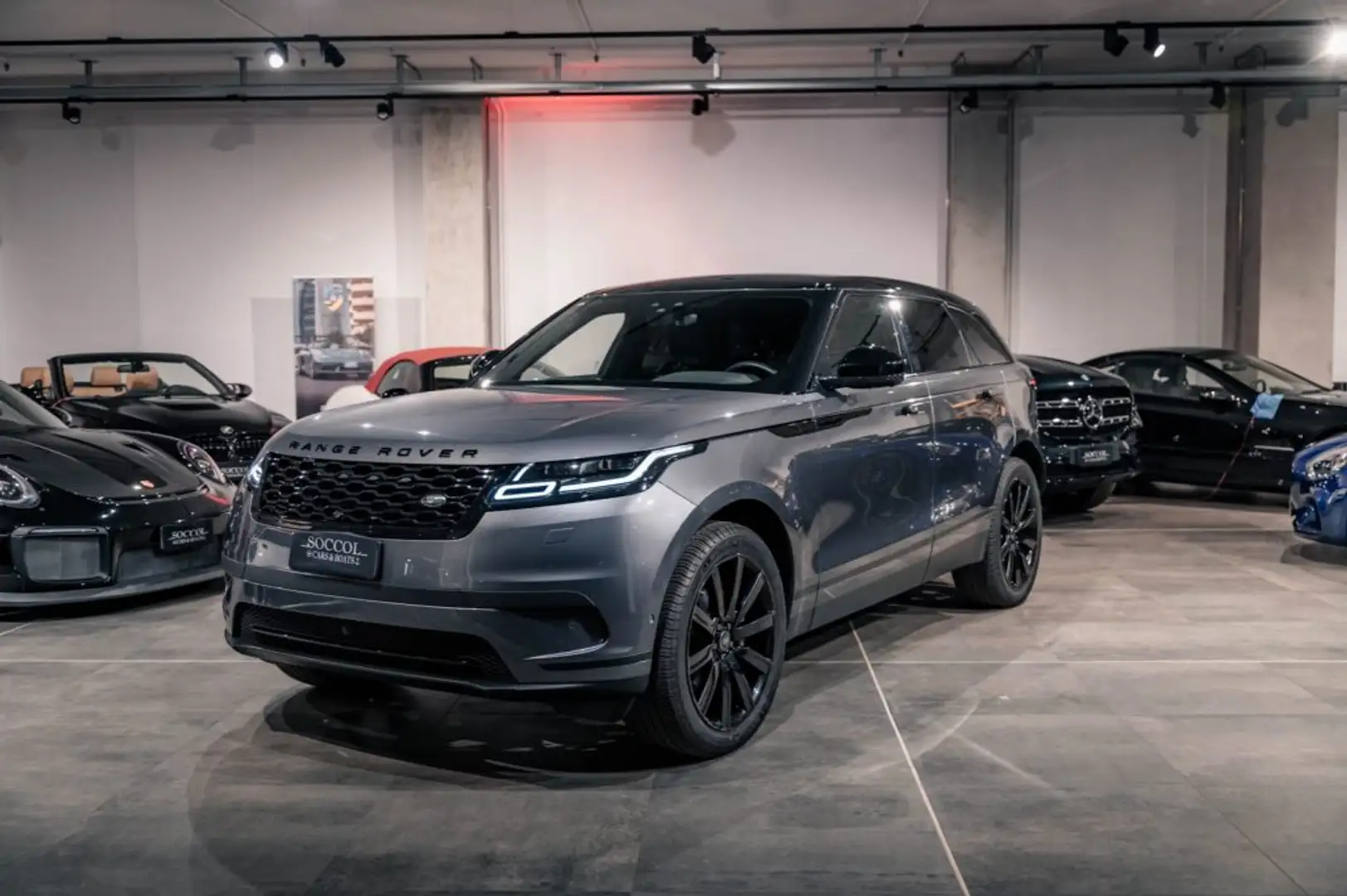 Land Rover Range Rover Velar 2.0 Si4 250 CV SE*MERIDIAN*TFT*VENT+RISC*SOSPENSI Grau - 1