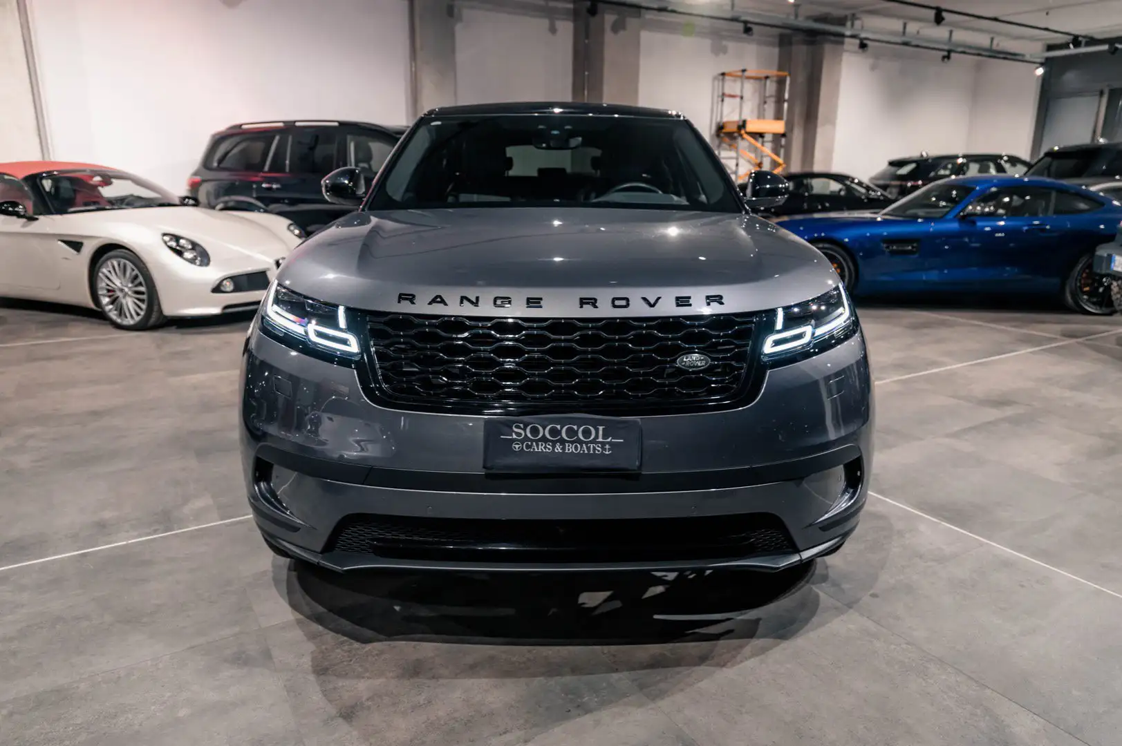Land Rover Range Rover Velar 2.0 Si4 250 CV SE*MERIDIAN*TFT*VENT+RISC*SOSPENSI Grau - 2