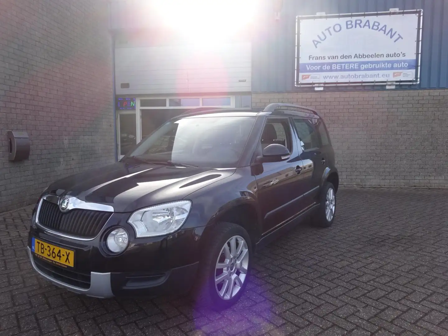Skoda Yeti 1.2 TSI Ambition Zwart - 1