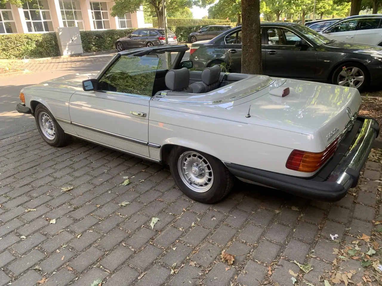 Mercedes-Benz SL 380 Automatik, foto 3