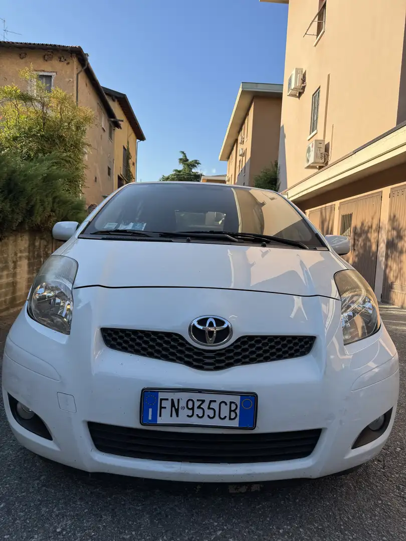Toyota Yaris 1.33 VVT-i Sol - 2