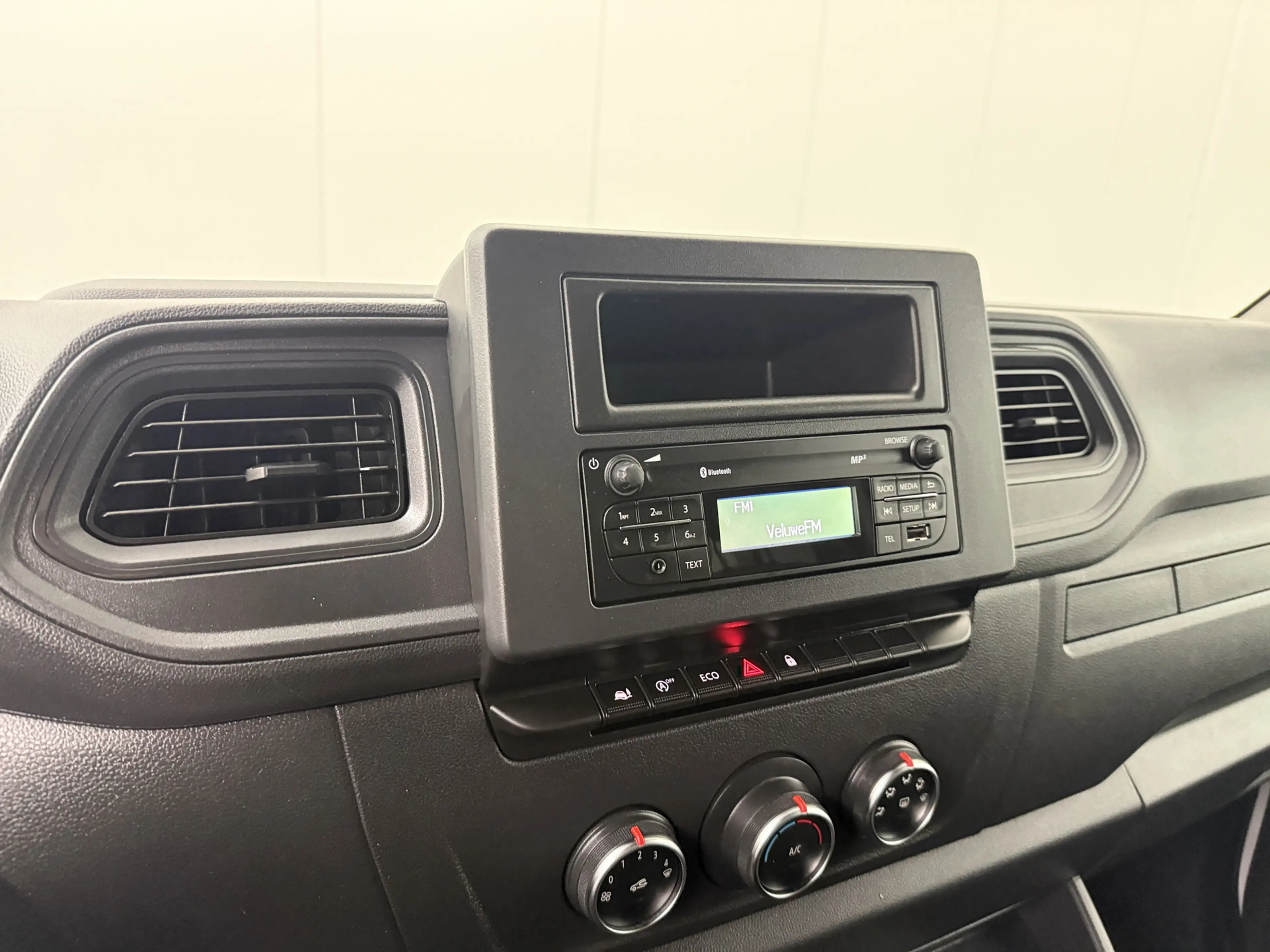Nissan Interstar 2.3DCI 165PK Dubbellucht Bakwagen+Laadklep | Daksp — photo 17