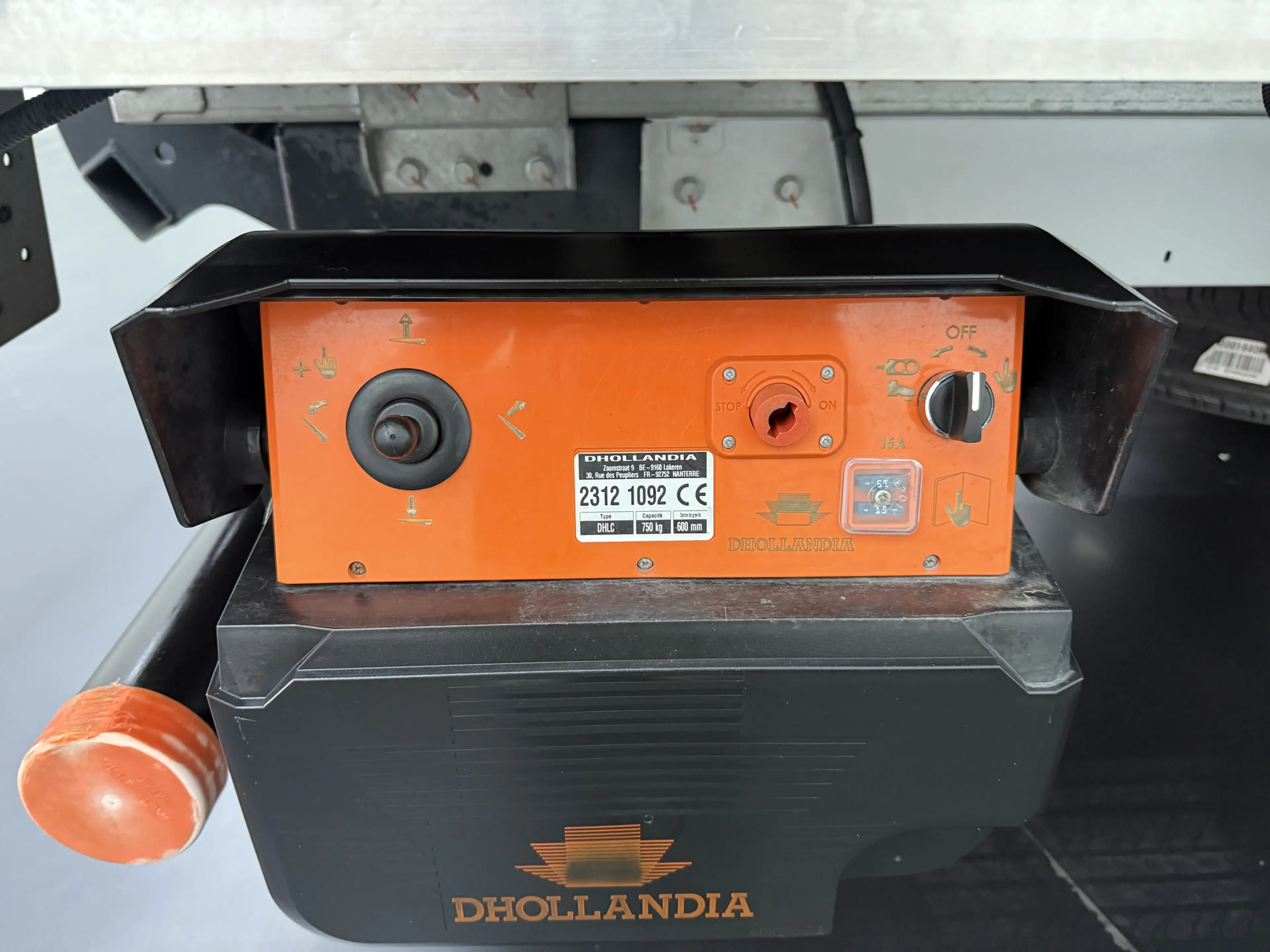 Nissan Interstar 2.3DCI 165PK Dubbellucht Bakwagen+Laadklep | Daksp — photo 23