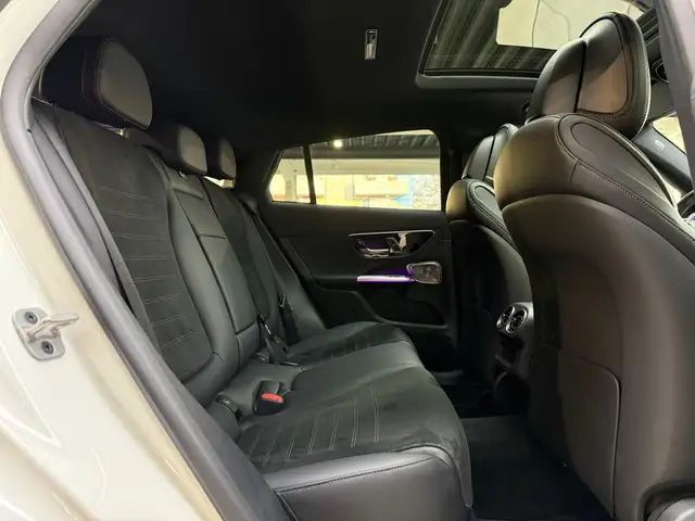 Mercedes-Benz GLC view 9