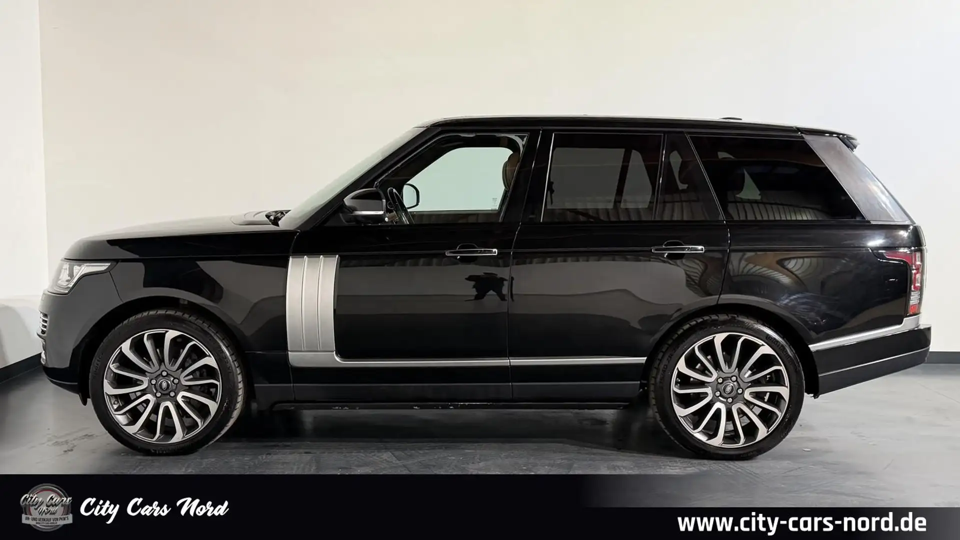 Land Rover Range Rover 5.0 V8 Autobiogr. PANO+360°+MERIDIAN Schwarz - 2