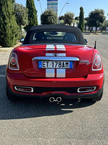 Imagine MINI Cooper SD Roadster 2.0 143cv