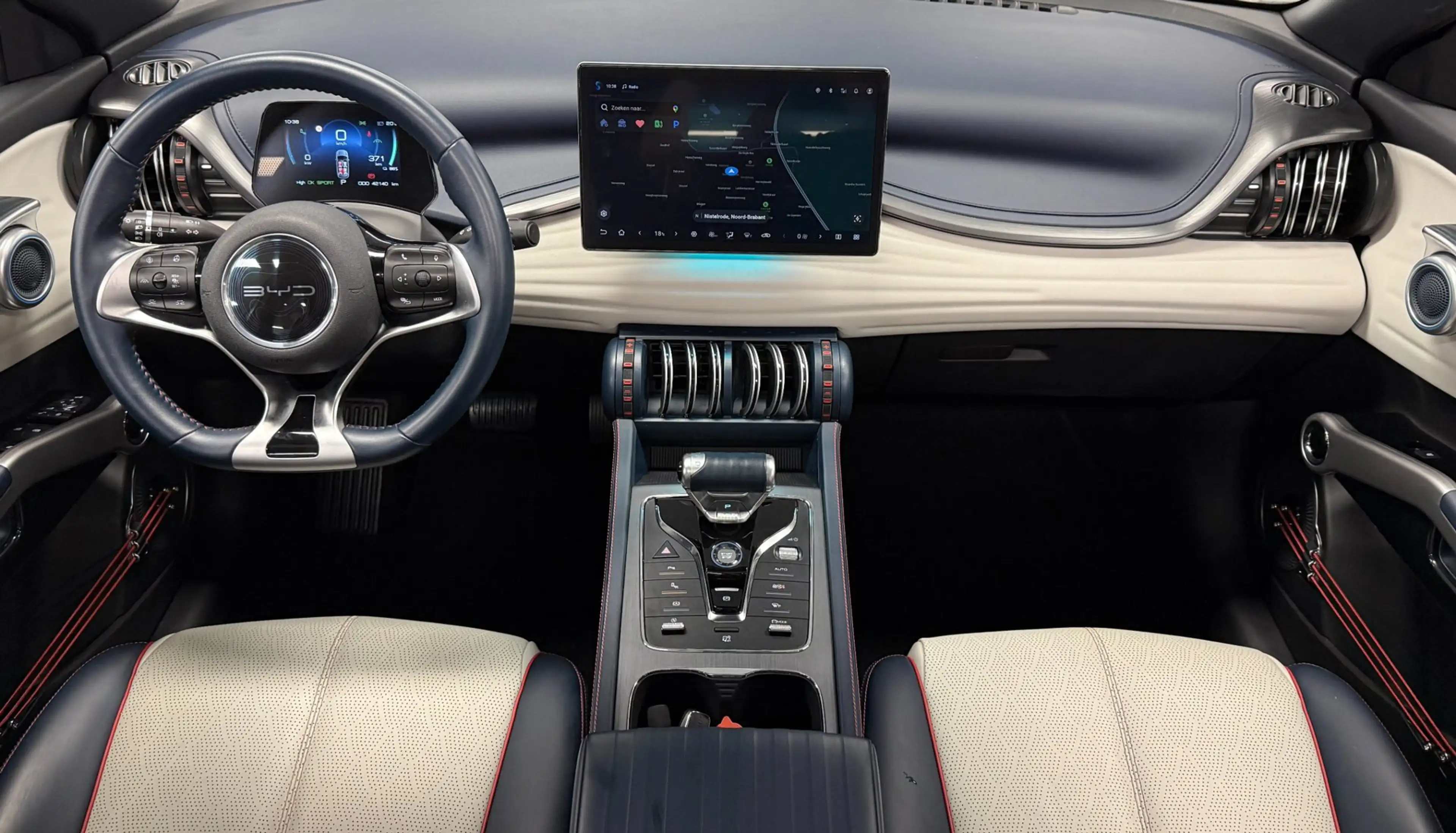 BYD Atto 3 Comfort 60 kWh*Pano*Camera*Carplay*Stoelverw*Navi* — photo 3