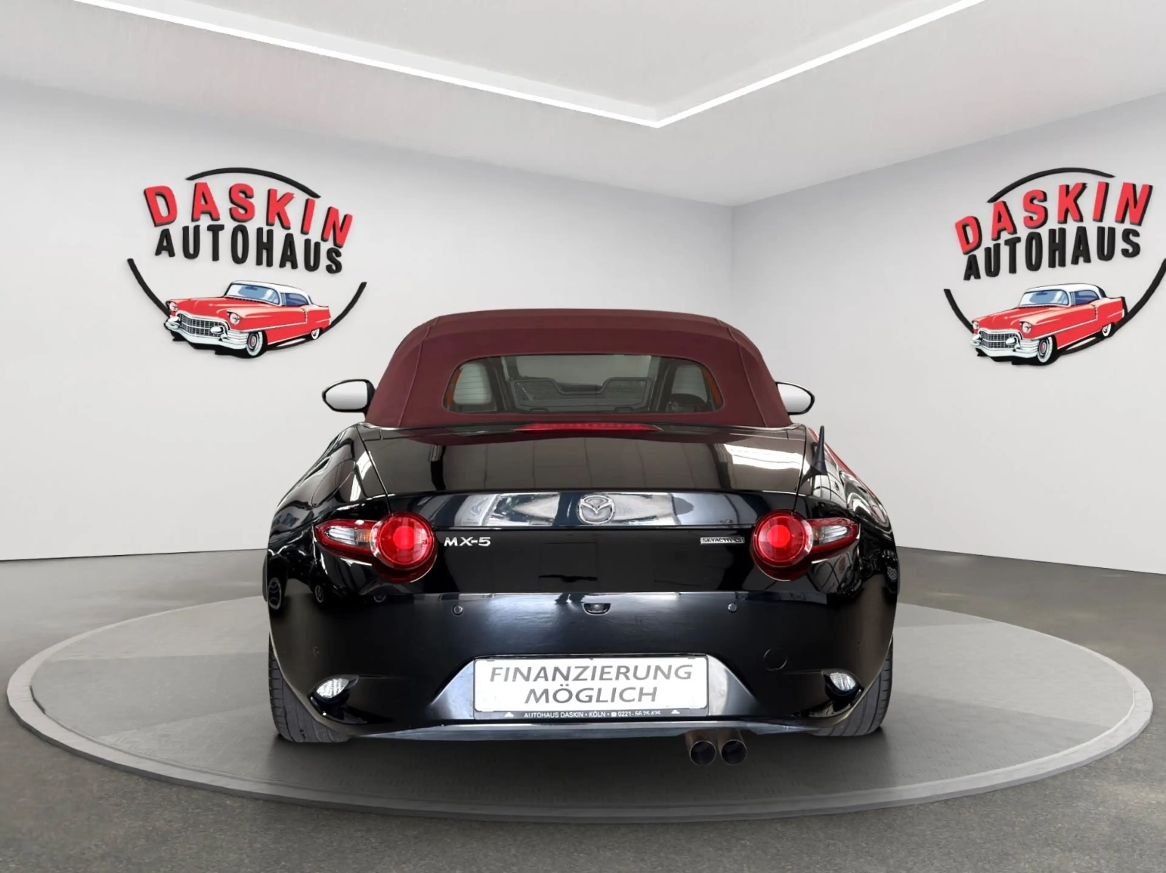 Mazda MX-5 NAVI/KAMERA/LEDER/LED/SCHECKHEFT/TÜV NEU — photo 8