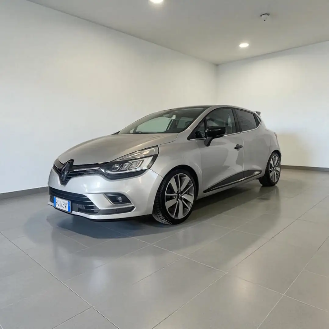 Renault Clio dCi 90CV Start&Stop 5 porte Energy Excite Argento - 1