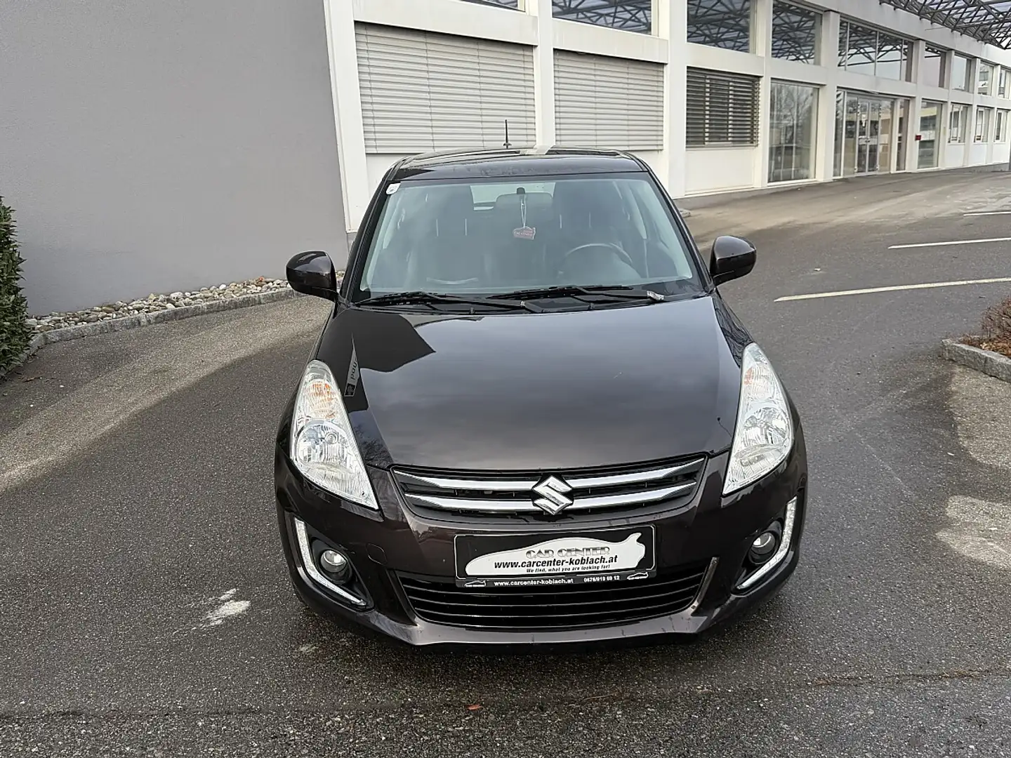 Suzuki Swift 1,2 4WD Special Edition Schwarz - 2