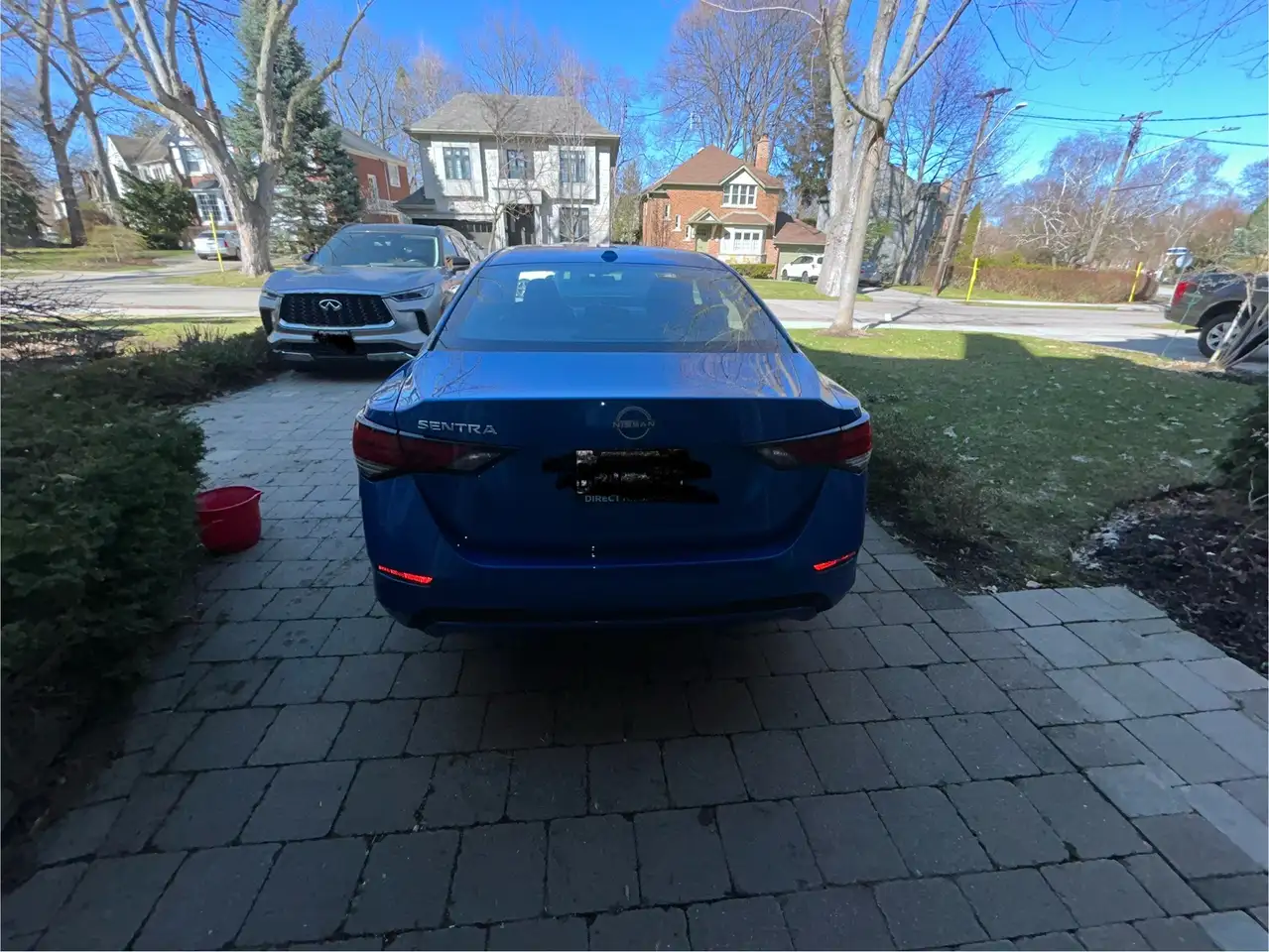 Nissan Sentra снимка Nissan Sentra