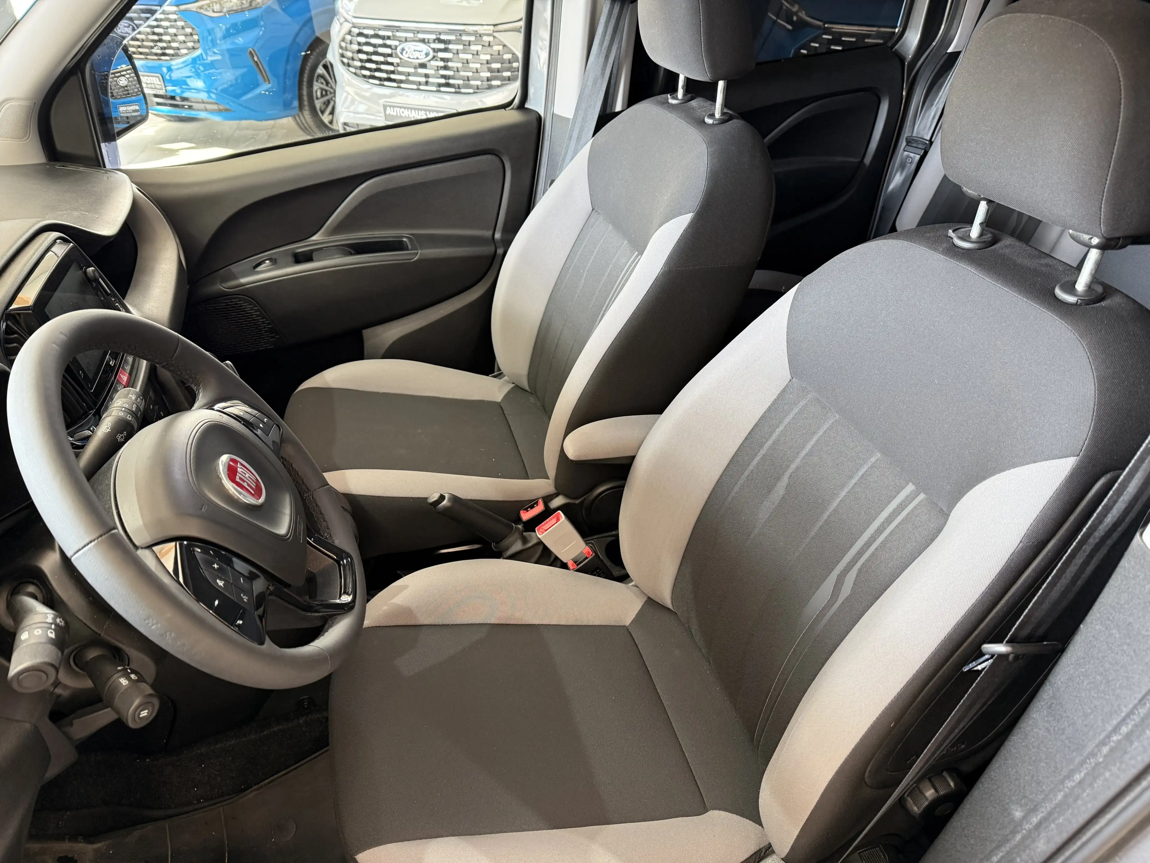Fiat Doblo RFK / Tempomat / Klimaautomatik — photo 14